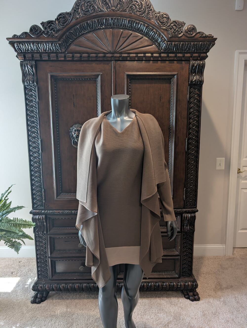 MarlaWynne Rib knit draped Jacket & Top Set Taupe/cream Size S Twinset